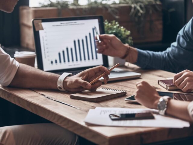 Financial Advisor Melbourne vs Financial Planner: What’s the Difference for Long-Term Wealth?